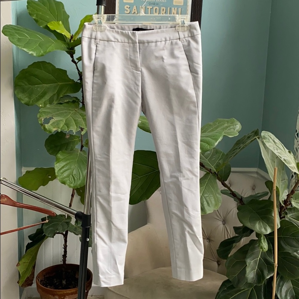 Amanda + Chelsea grey ankle pants